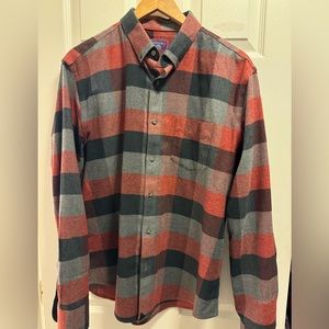 UNTUCKit Plaid Flannel Shirt